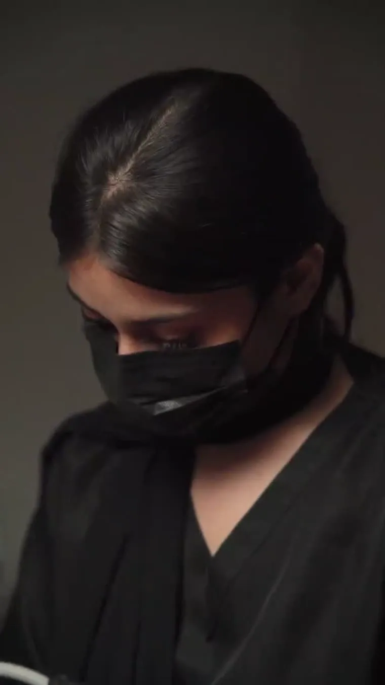 Venus Legacy face lift session defining the jawline at Venus Aesthetics